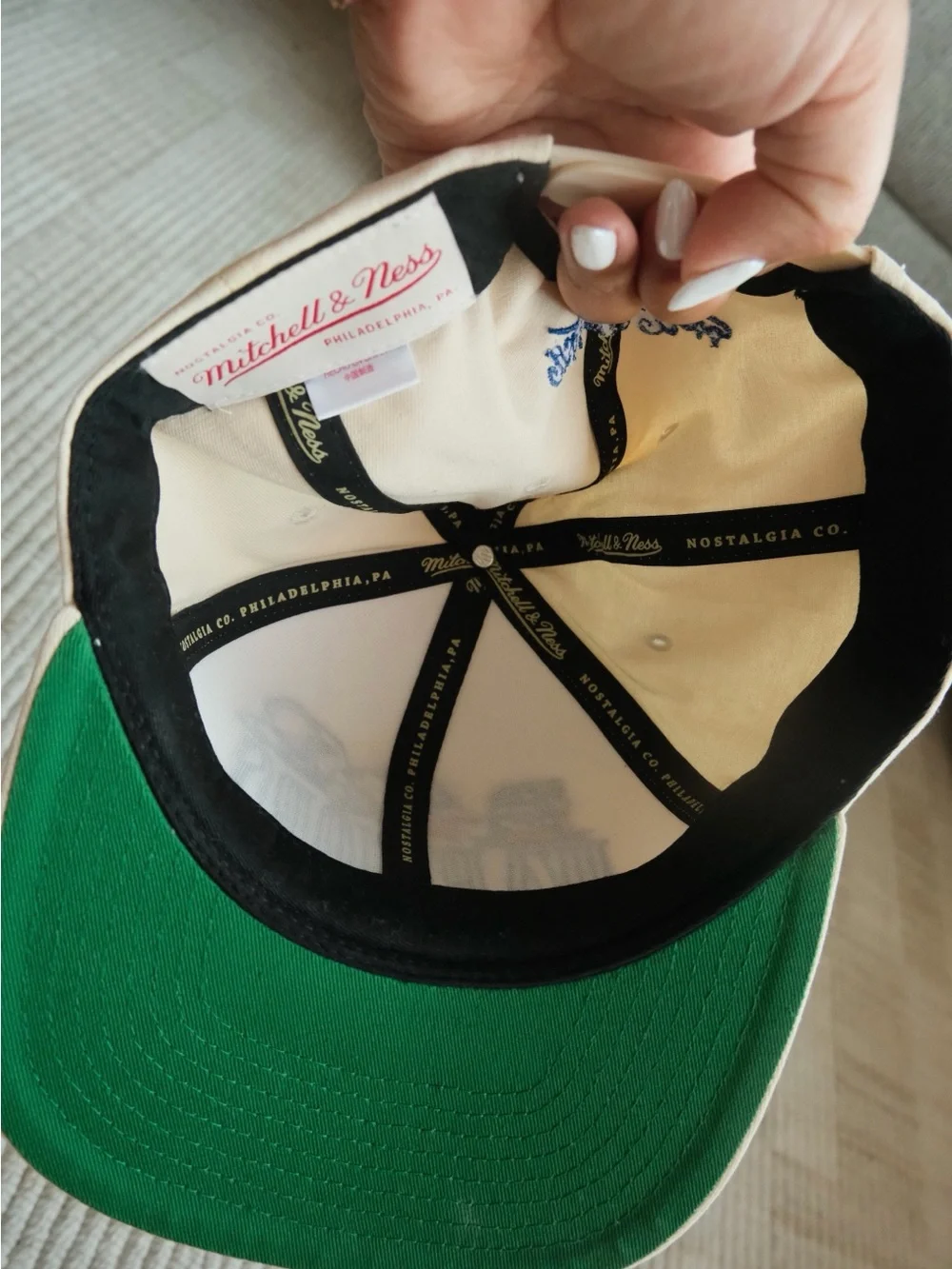 Mitchell & Ness Beige and Green Golden State Warriors Snapback